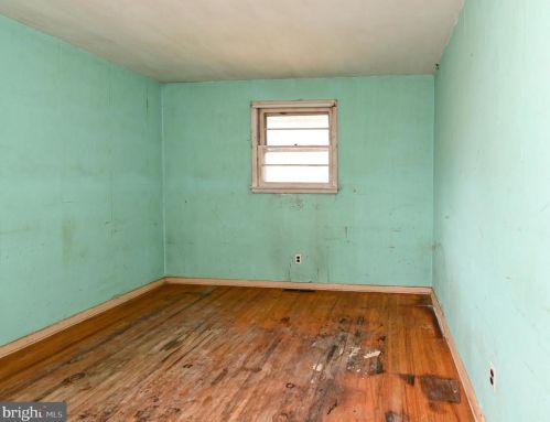 305 Carnegie Ave, Wenonah NJ  08090-1411 exterior