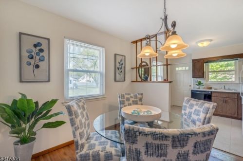 37 Stewart Ave, West Paterson NJ  07424-1843 exterior