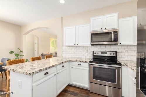 966 Wallrade Ln, Gilbert AZ 85296-1492 exterior