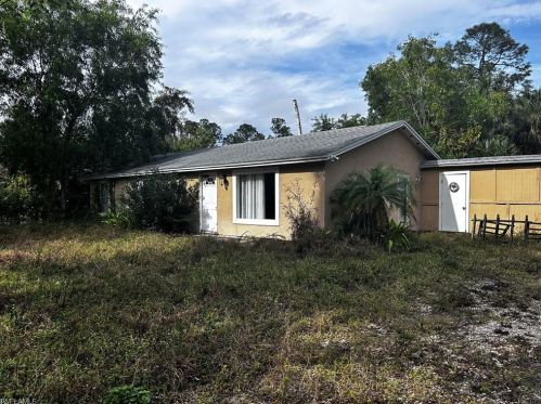 5021 Hickory Wood Dr, Naples, FL 34119-1417
