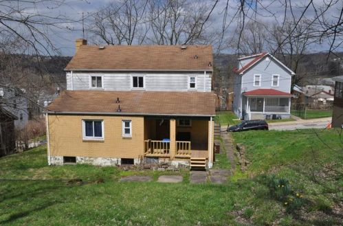 2912 Freeland St, Mckeesport PA  15132-1908 exterior