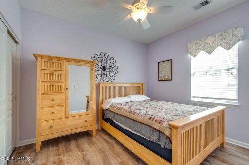 37 Rose Bush Ln, Bluffton SC  29909-6093 exterior