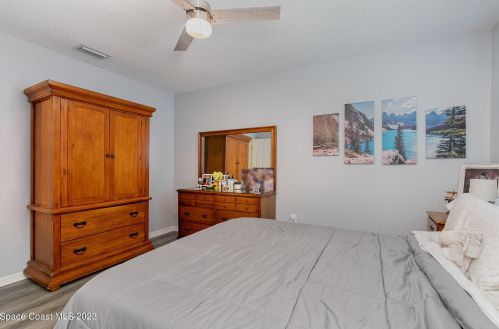 5090 Winchester Dr, Titusville FL  32780-6773 exterior