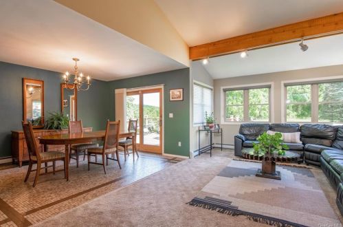 30 Scott Rd, Mahopac NY  10541-2761 exterior