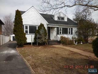 147 Hunter St, Lodi, NJ 07644-3139