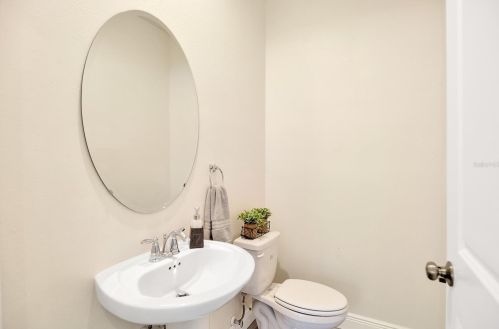 1040 Pointe Alexis Dr, Tarpon Springs FL  34689-7119 exterior