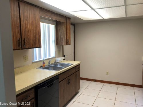 5622 Sisson Rd, Titusville FL  32780-7249 exterior