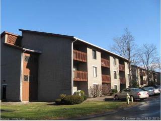 28 Prospect St, Manchester, CT 06040-5862