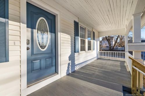 13 Church St, Moosup CT  06354-1205 exterior