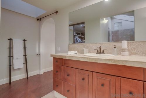 3106 Circa De Tierra, Encinitas CA  92024-6905 exterior