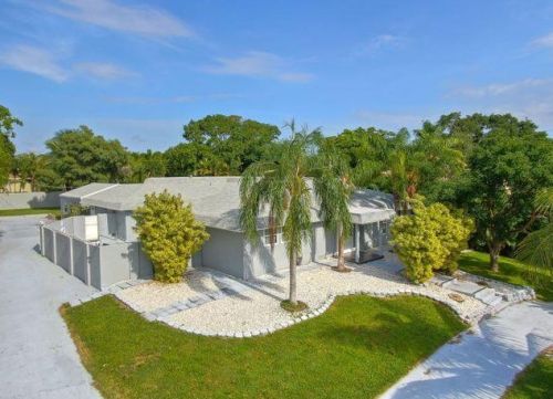 3943 4th Ave, Boca Raton FL  33431-5718 exterior