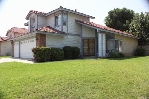26021 Hinckley St, Loma Linda, CA 92354-3945