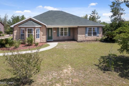 4891 Lake Ridge Rd, Sunny Hills, FL 32428-3680