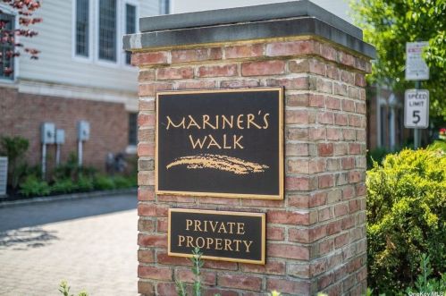 10 Mariners Walk, Muttontown, NY 11771-3727
