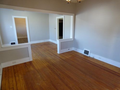 206 Meridian St, Mishawaka IN  46544-1673 exterior