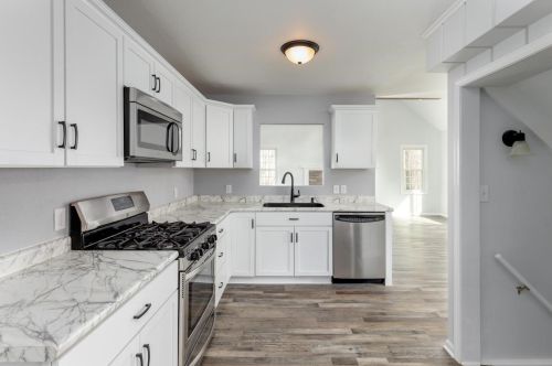 110 Chippewa Dr, Edgerton WI  53534-9327 exterior