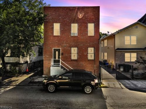 30 Grace St, Irvington NJ  07111-3506 exterior