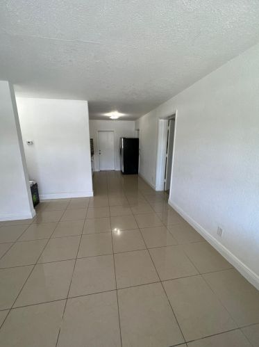 4636 Myrtle Ln, West Palm Beach, FL 33417-5316