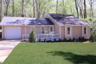 4906 Connell Dr, Raleigh NC  27612-3006 exterior