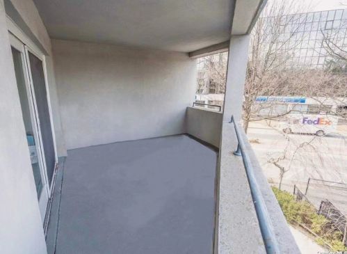 100 Great Neck Rd, Great Neck NY  11021-3341 exterior