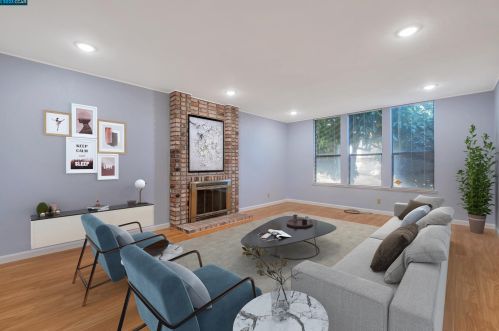 701 Begonia Dr, San Leandro CA  94578-3804 exterior