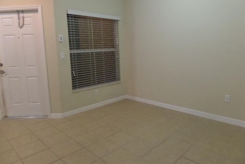 328 Lake Monterey Cir, Boynton Beach, FL 33426-8444