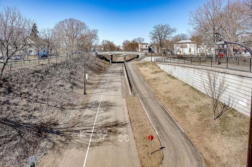 2655 Longfellow Ave, Minneapolis MN 55407-1245 exterior