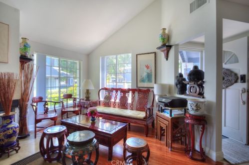 21233 Cottonwood Ln, Walnut CA  91789-3332 exterior