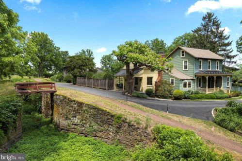38 Uhlerstown Hill Rd, Upper Black Eddy, PA 18972-9102
