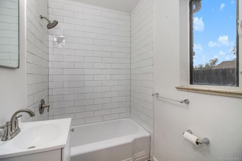 4300 Acoma St, Englewood CO 80110-1510 exterior