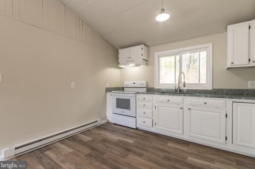 62 Turkey Trl, Gerrardstown WV  25420-3119 exterior