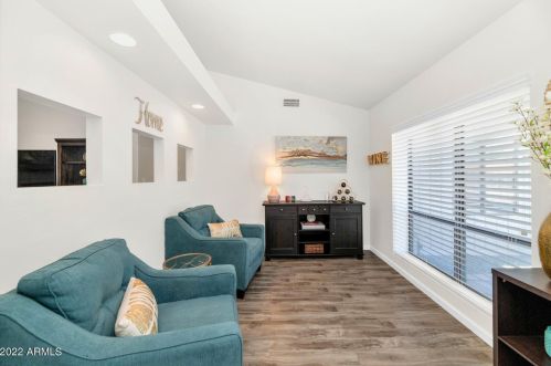 2827 Evans Dr, Phoenix AZ  85032-5030 exterior