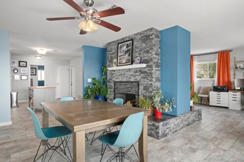 7990 Windsor Dr, La Mesa CA  91941-7808 exterior