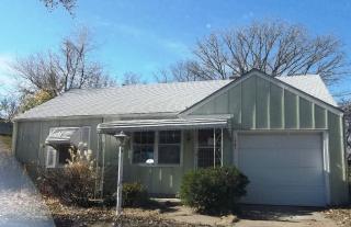 1747 Payne Ave, Wichita, KS 67203-2824