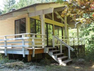 2425 Westwind Dr, Olympia, WA 98502-9726