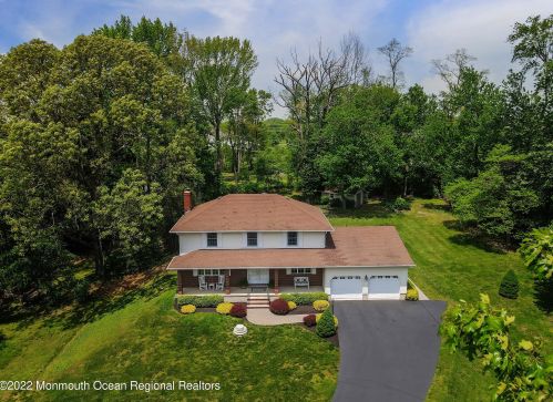 912 Elton Adelphia Rd, East Freehold, NJ 07728-8618