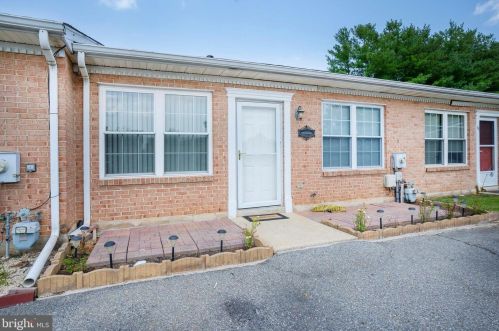 13 Boxelder Ln, Bear, DE 19701-3035