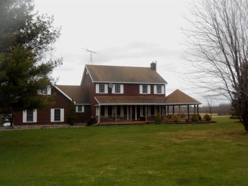 162 Whalen Rd, Massena Center, NY 13662-3487