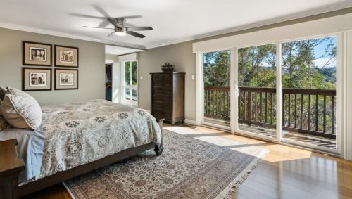 2510 Hastings Dr, Belmont CA  94002-3322 exterior