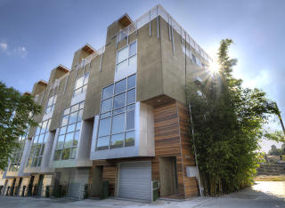 2508 Hyperion Ave, Los Angeles CA  90027-3379 exterior