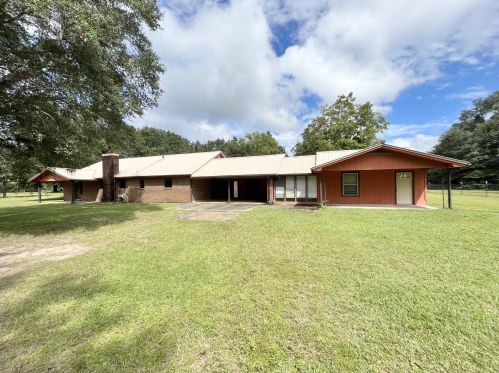 4825 Griffith Rd, Holt, FL 32564-9358
