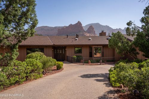 375 Shadow Rock Dr, Sedona, AZ 86336-3431