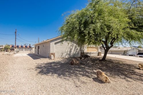 2950 Tonto Dr, Lake Havasu City, AZ 86406-8557