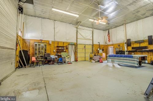 528 New Freedom Rd, Berlin Boro NJ  08009-9534 exterior