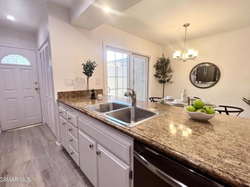 28523 Conejo View Dr, Calabasas CA  91301-3315 exterior