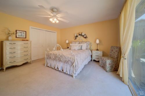 430 Willamette Dr, Vacaville CA  95688-4228 exterior