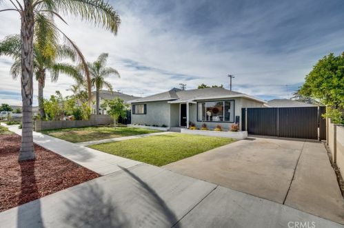 14701 Wilson St, Midway City, CA 92655-1069