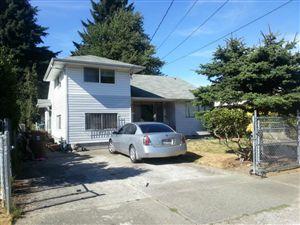 2037 18th St, Tacoma WA  98405-2918 exterior