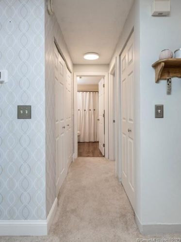 67 Perry St, Putnam CT  06260-2222 exterior