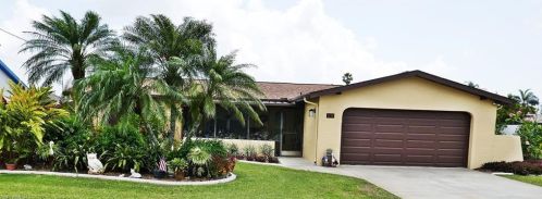 1116 30th Ter, Cape Coral, FL 33904-3936